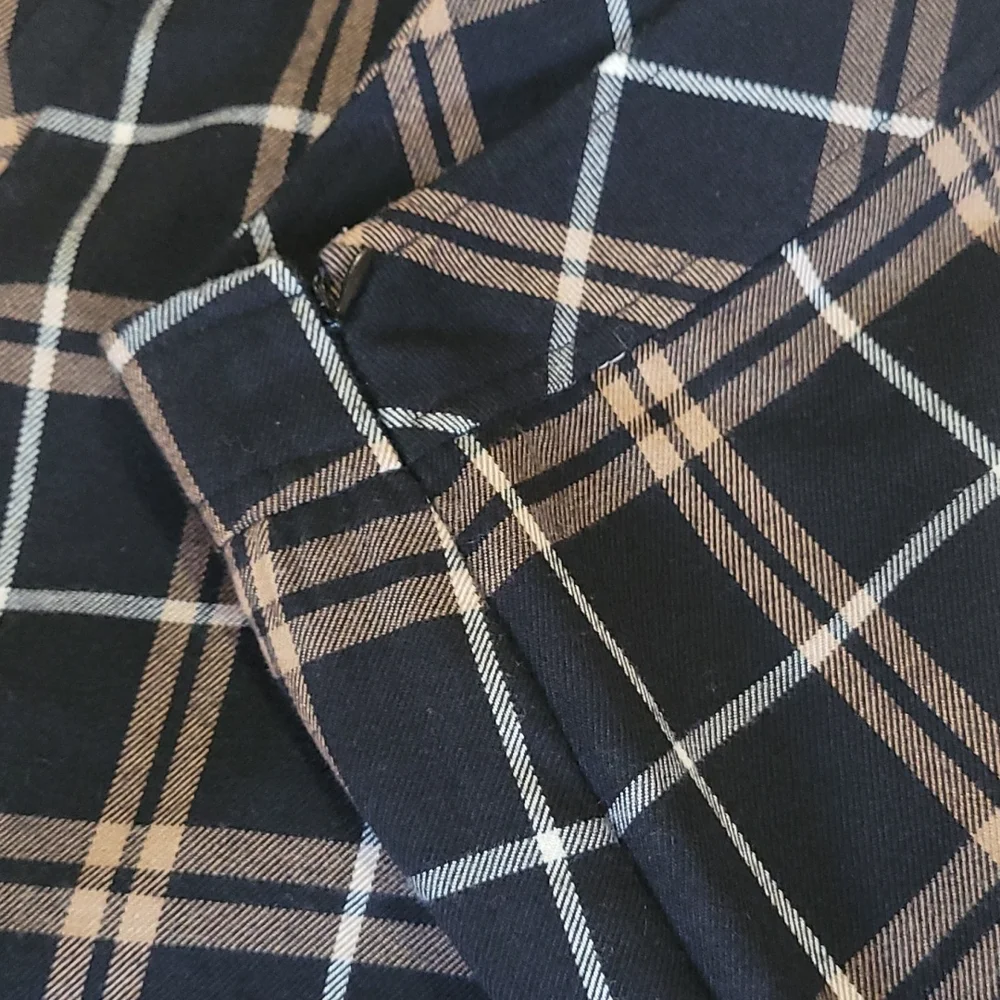 Laura Scott Plaid Skirt Black - Picture 3 of 6
